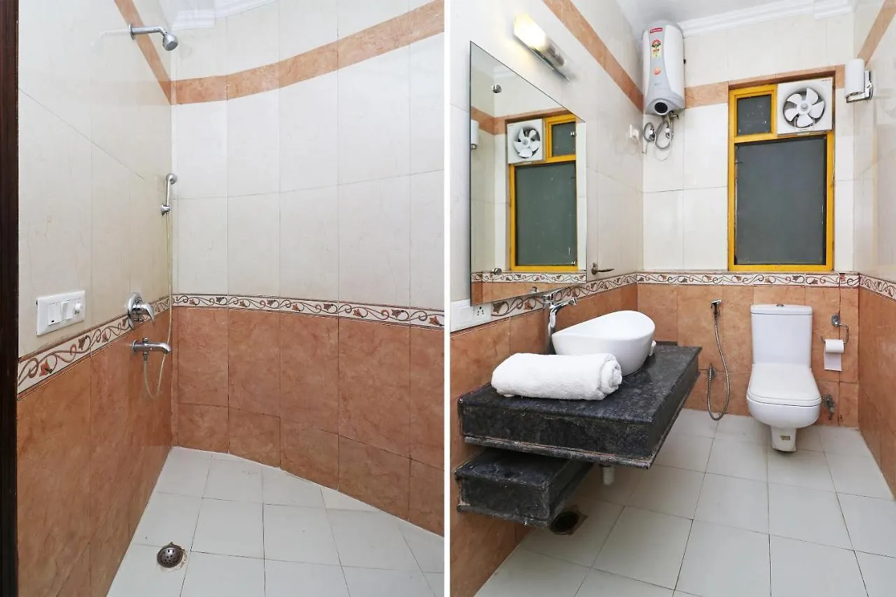 Oyo Flagship 8261 Rao Residency Hotel Gurgaon 3*,  India