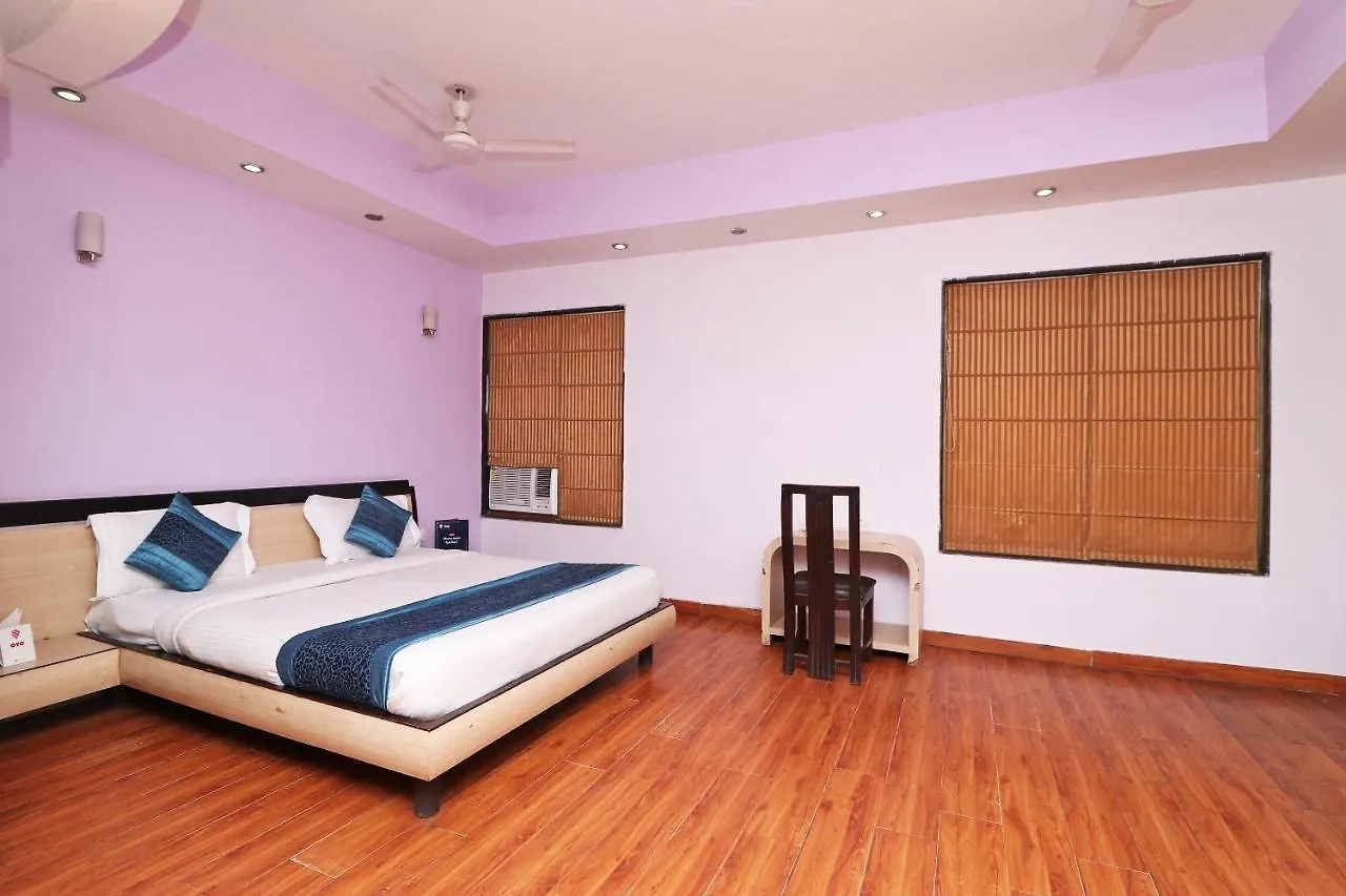 Oyo Flagship 8261 Rao Residency Hotel Gurgaon